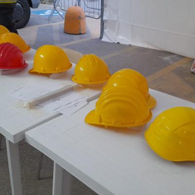 Il recupero di beni e memorie - I caschi dei Vigili del Fuoco per i cittadini